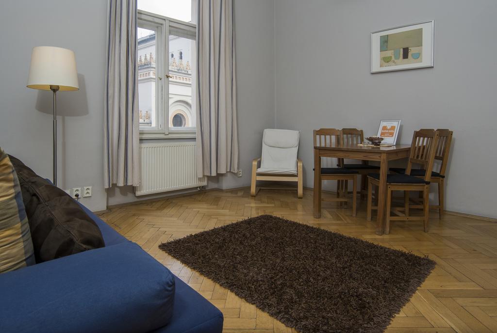 Apartment Dusni Prague Phòng bức ảnh